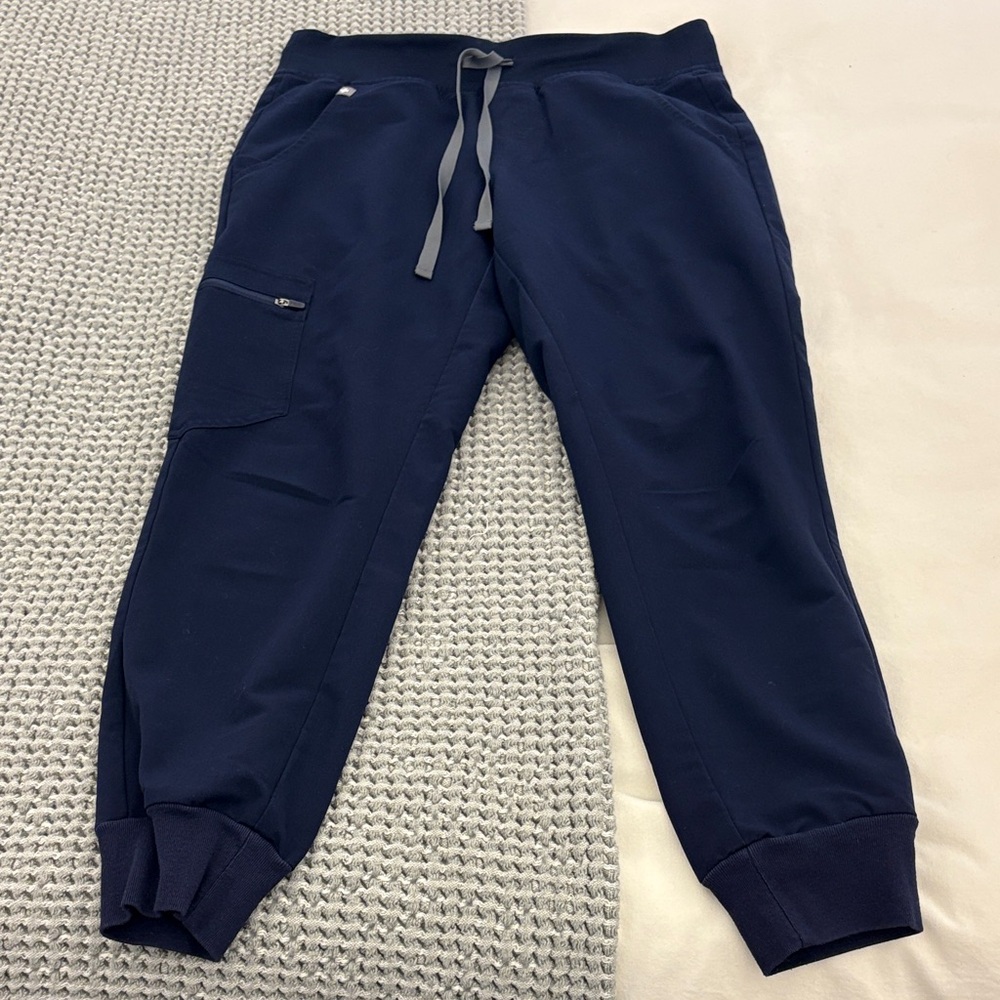 FIGS Zamora Jogger Scrub Pants